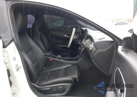 2016 Mercedes-Benz Cla 250 z USA, uszkodzony, nr VIN WDDSJ4EB5GN363730